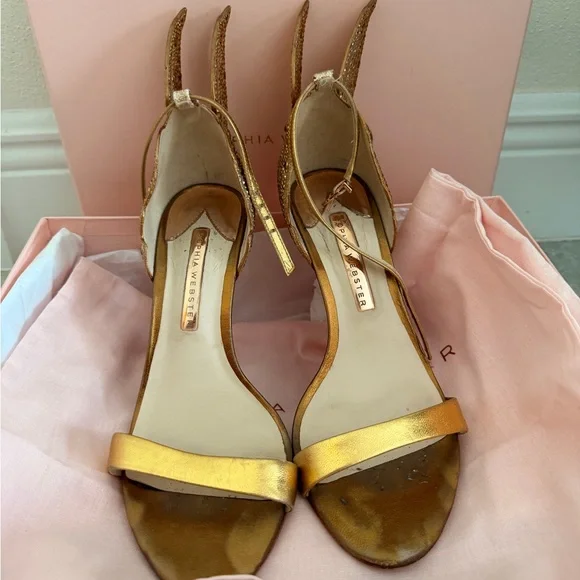 Sophia Webster gold Elegant Butterfly Embellished heels - Picture 3 of 4